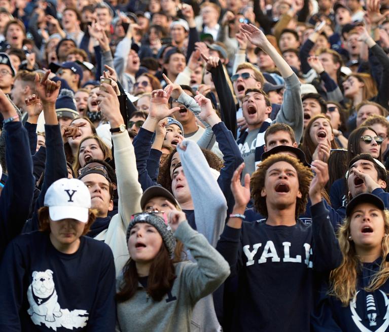 Yale alumni cheering