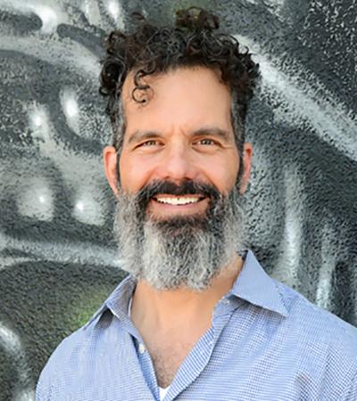 Max Thomas